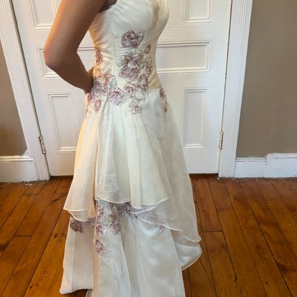 AMAZING SPRING Maggie Sottero Wedding Gown Ivory Strapless dress vintage beaded - Picture 3 of 13